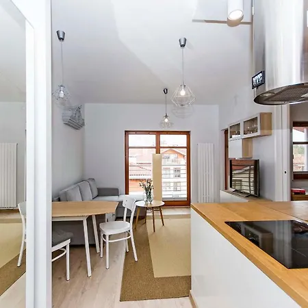 - Neptun Park By Oneapartments Apartment *