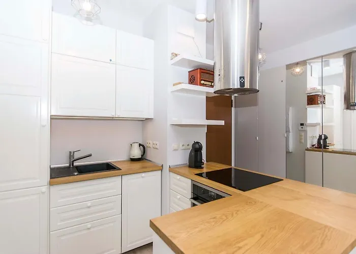 - Neptun Park By Oneapartments * 格但斯克